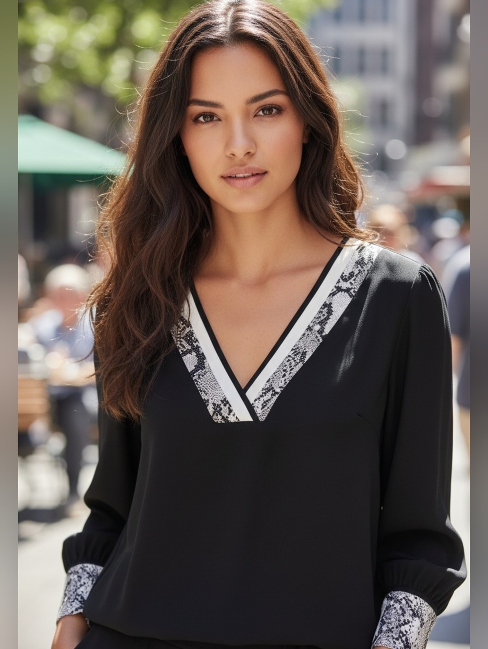 NWT Black Snakeskin V Neck Express Blouse Size XS